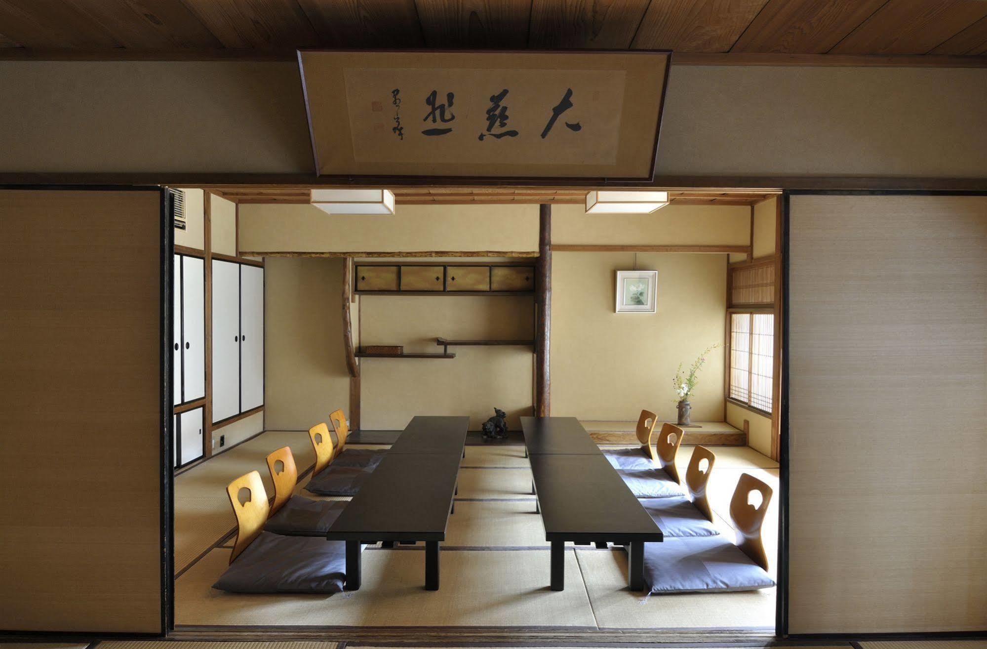 Izuyasu Traditional Kyoto Inn Serving Kyoto Cuisine Exterior photo